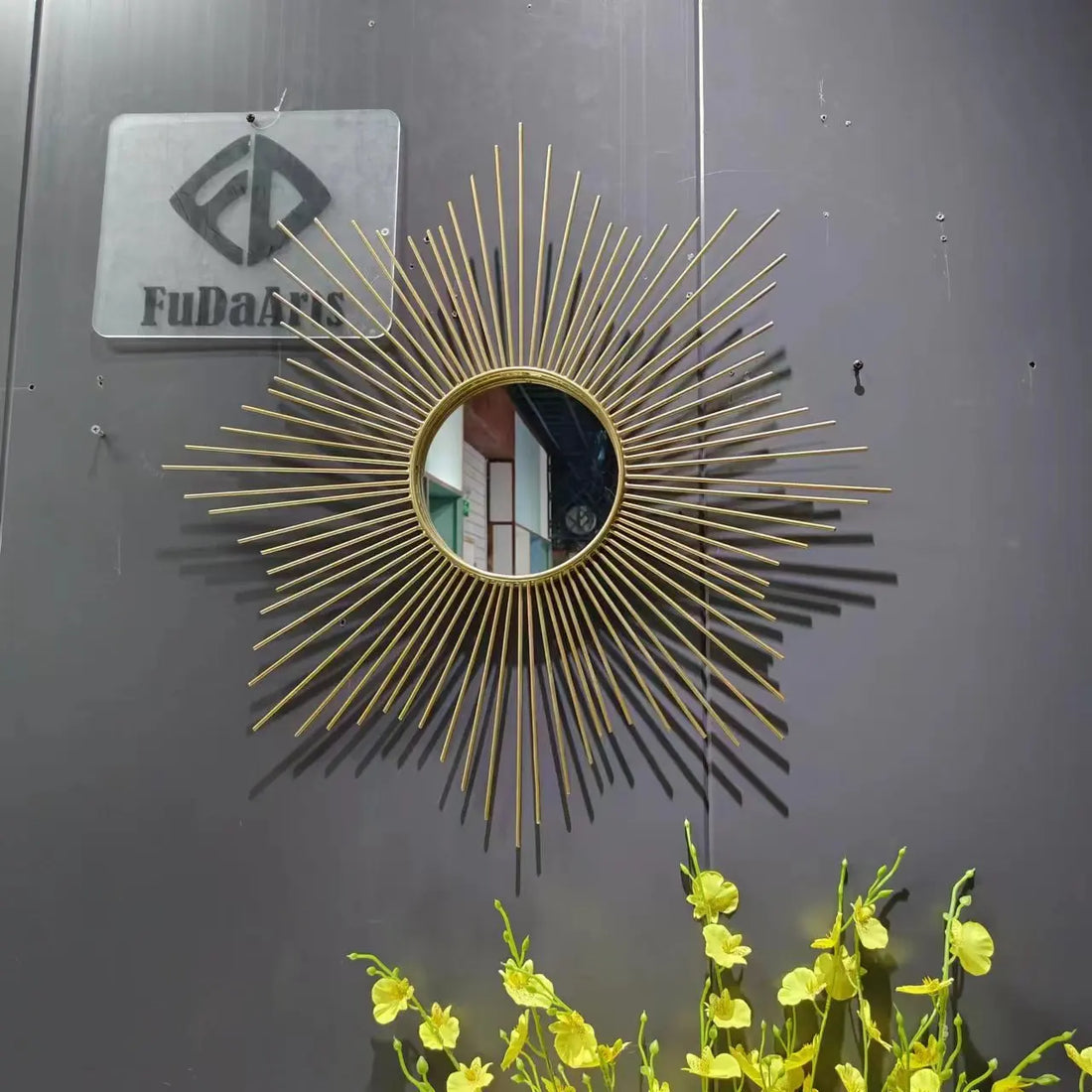 60x60cm Golden Sun Wall Mirror – Modern Luxury Metal Home Decor